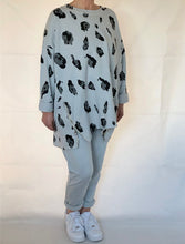 Load image into Gallery viewer, LEOPARD ZIP SWEATSHIRT