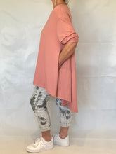 Load image into Gallery viewer, FAN BACK LONG SLEEVED TEE