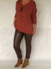 Load image into Gallery viewer, THE LEATHER LOOK MAGIC PANTS